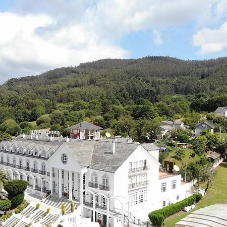 O Val Do Naseiro Hotel Viveiro Bagian luar foto