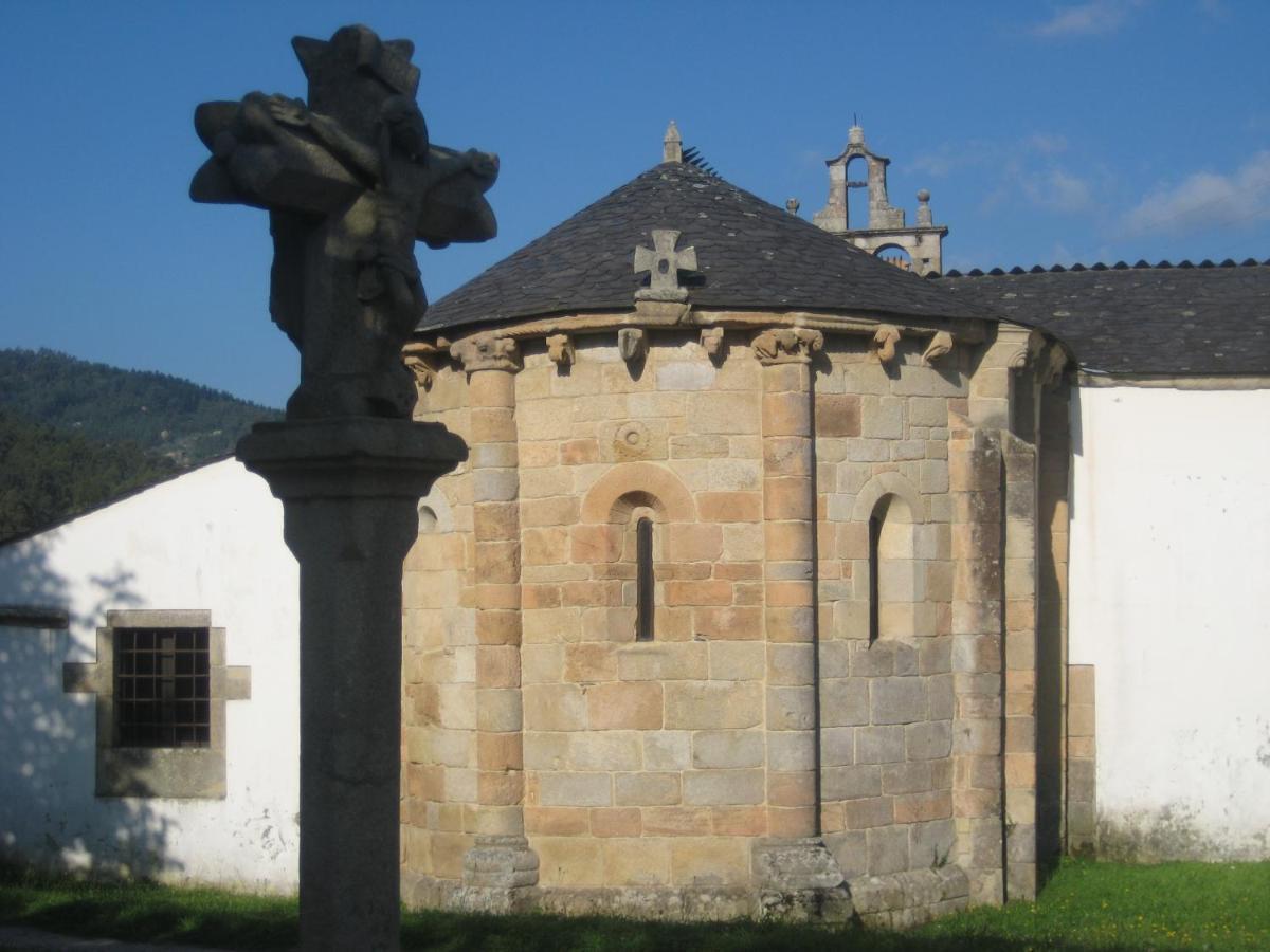 O Val Do Naseiro Hotel Viveiro Bagian luar foto