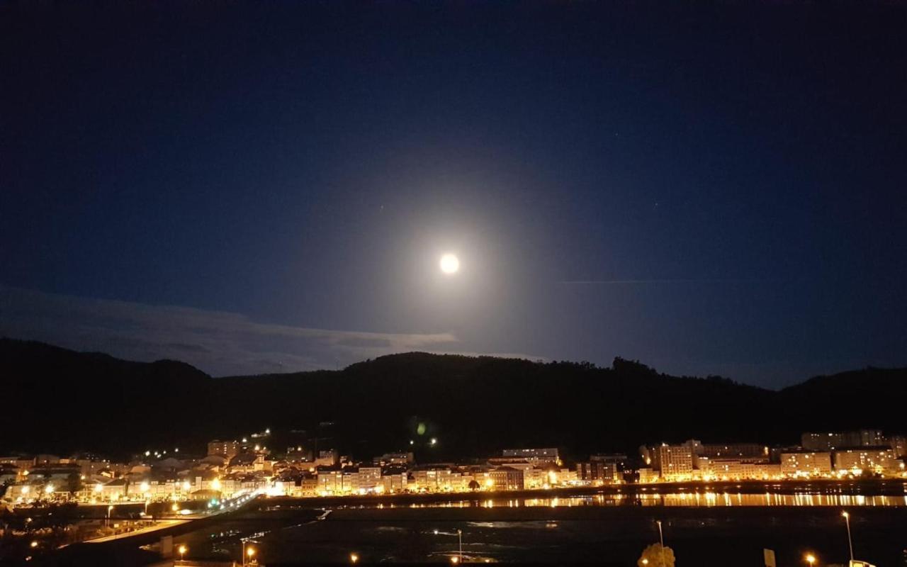 O Val Do Naseiro Hotel Viveiro Bagian luar foto
