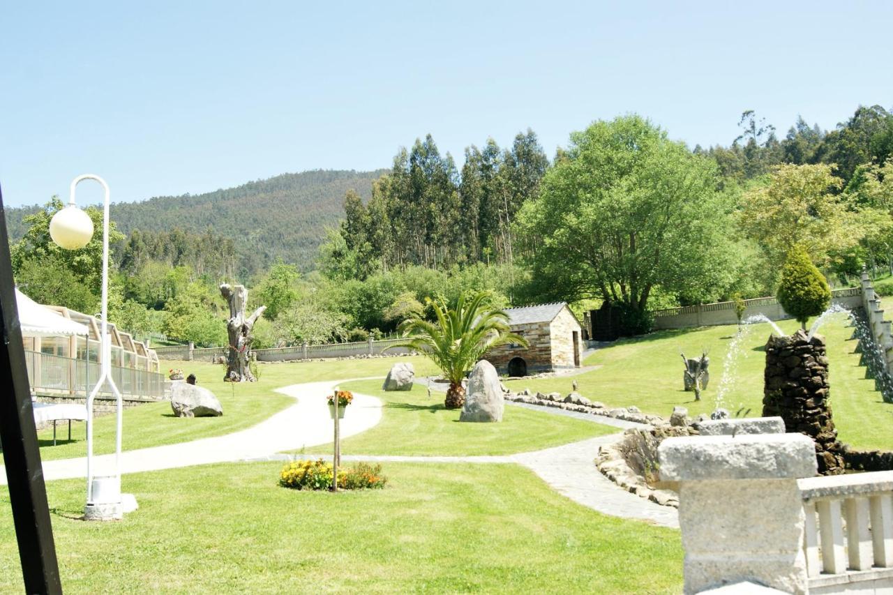O Val Do Naseiro Hotel Viveiro Bagian luar foto