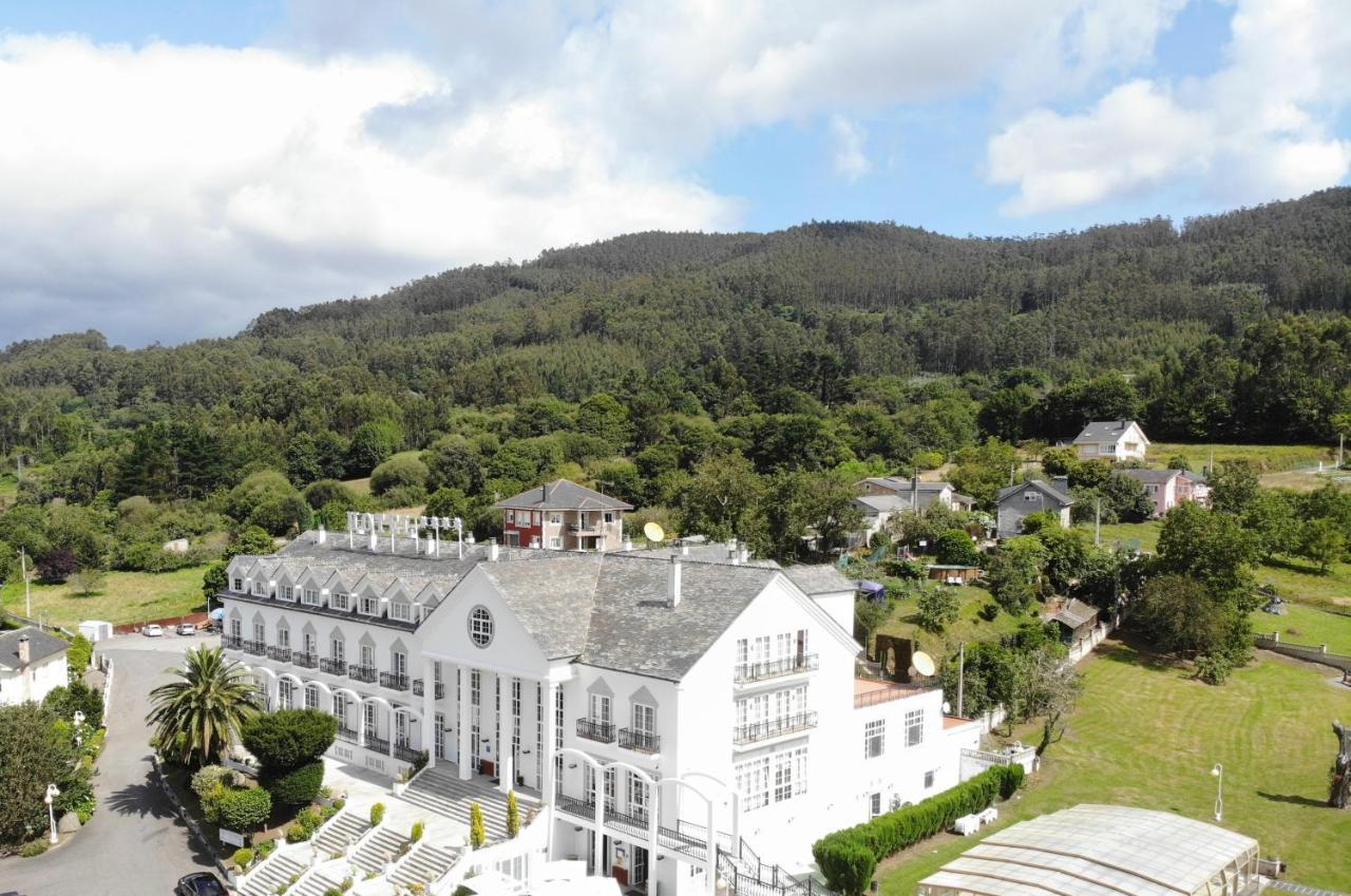 O Val Do Naseiro Hotel Viveiro Bagian luar foto