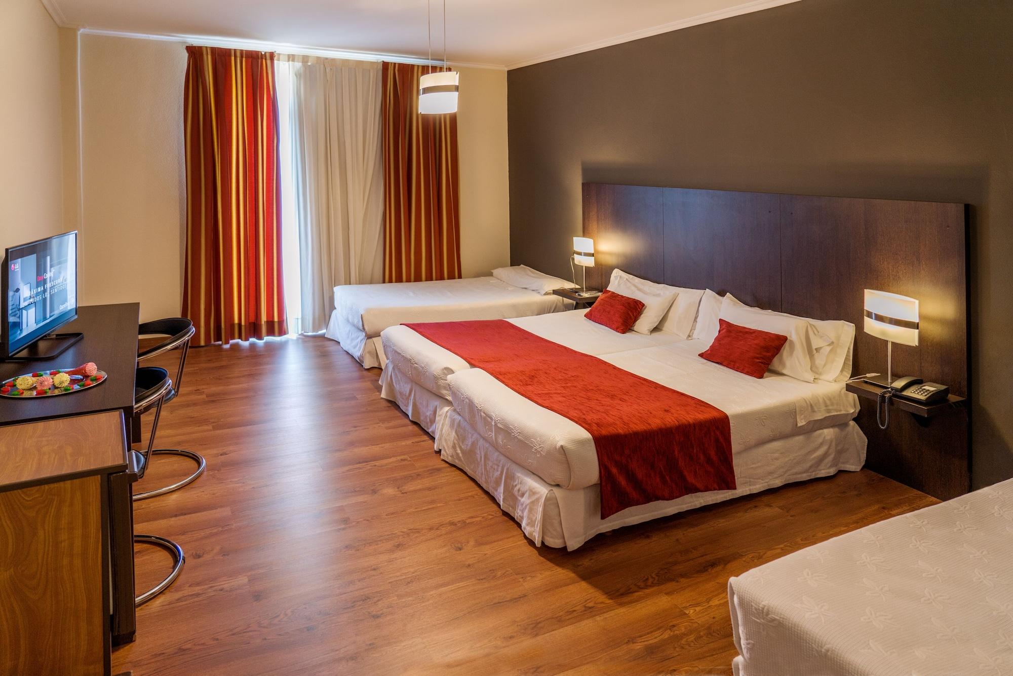 O Val Do Naseiro Hotel Viveiro Bagian luar foto